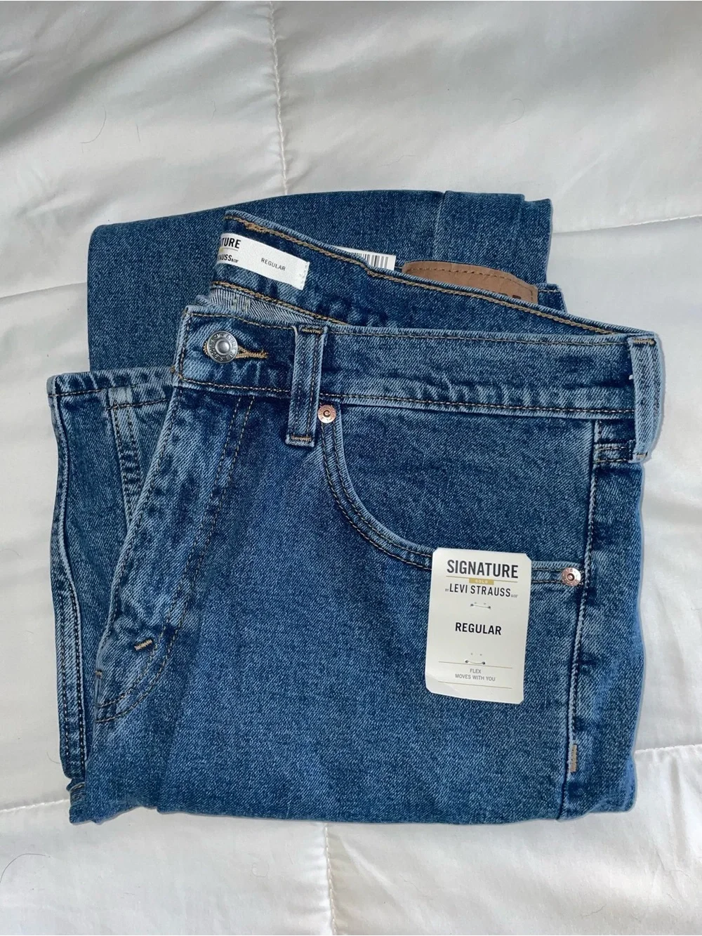 Signature by Levi Strauss Men's Light Blue Bootcut Jeans